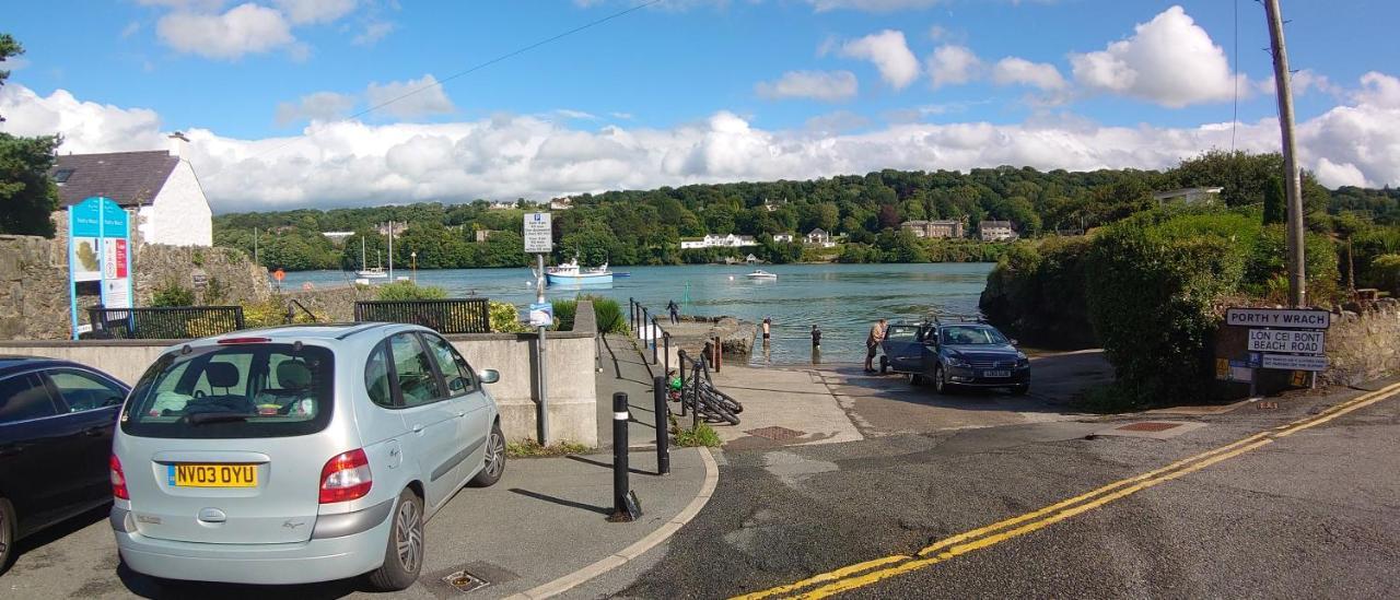 Holiday home The Old Court House & Jail Menai Bridge
